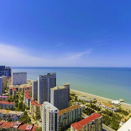 Luxury Beach Front Hotel Батуми Экстерьер фото